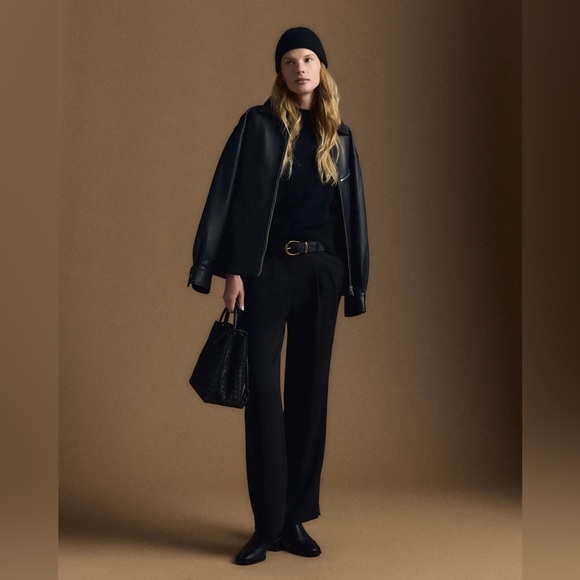 QUINCE 100% Leather Oversized Bomber Jacket - Picture 2 of 11